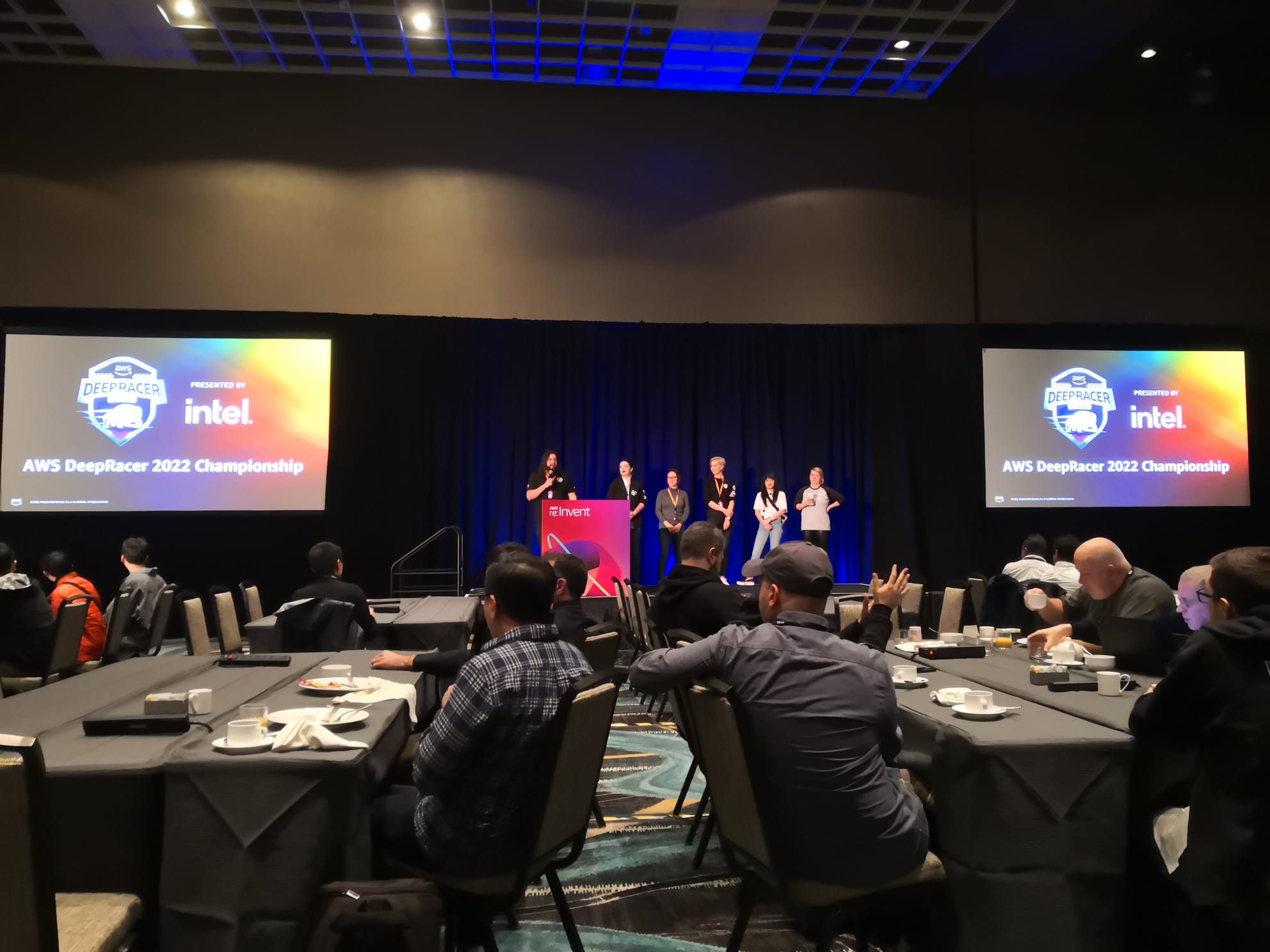 AWS DeepRacer 2022 Championships: Day one summary